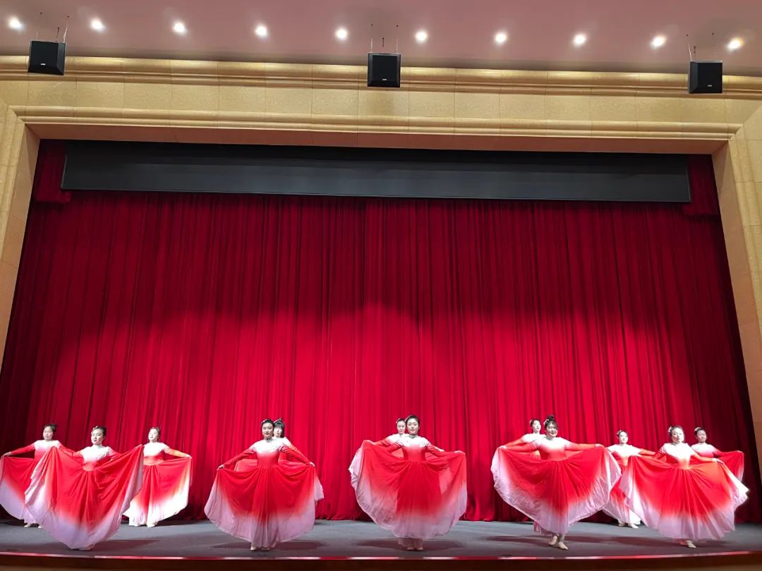 ：：丶殴净竦贸ご菏腥窠∩聿傥璐笕罴蜒莩鼋